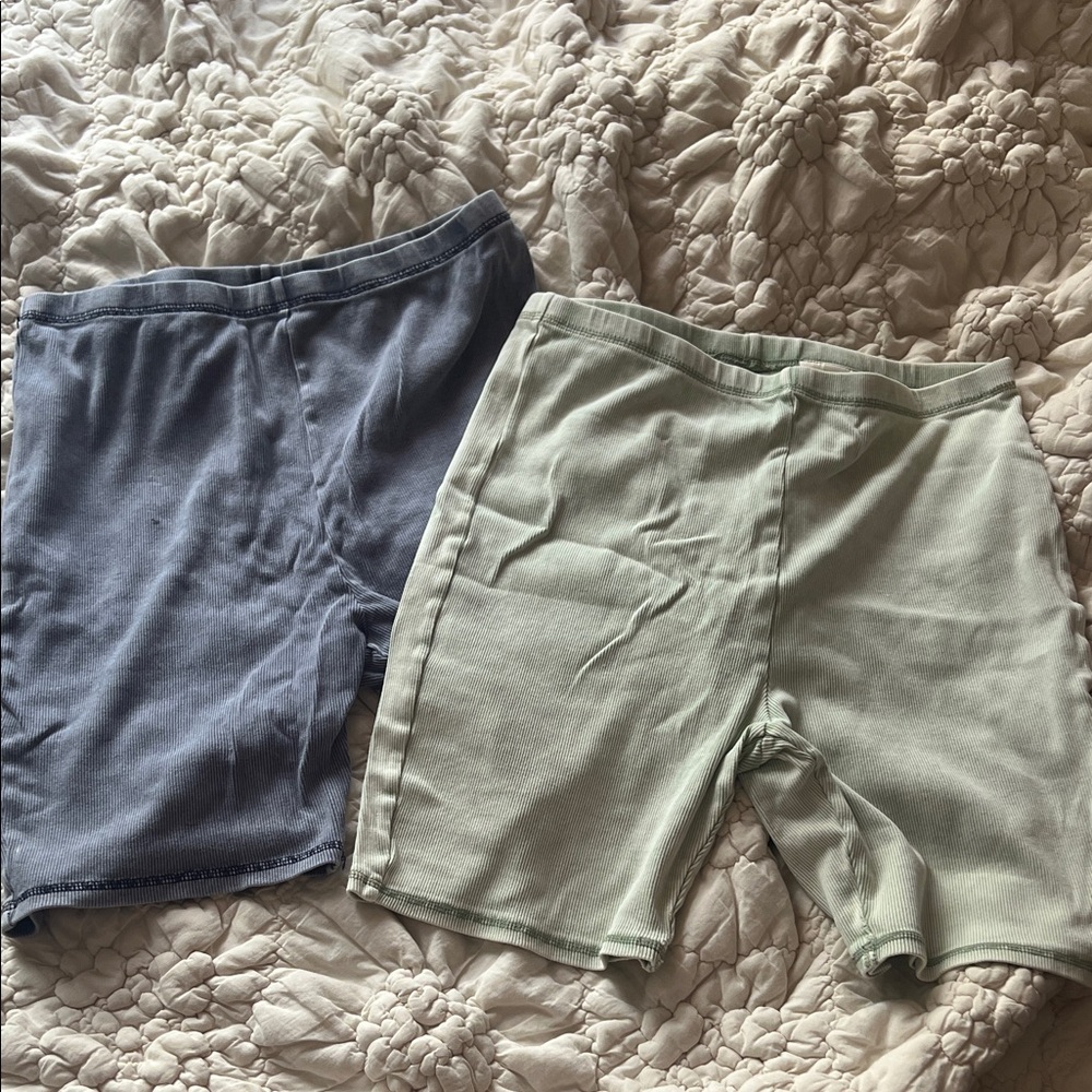 Universal Thread Women's Blue and Green Bike Shorts